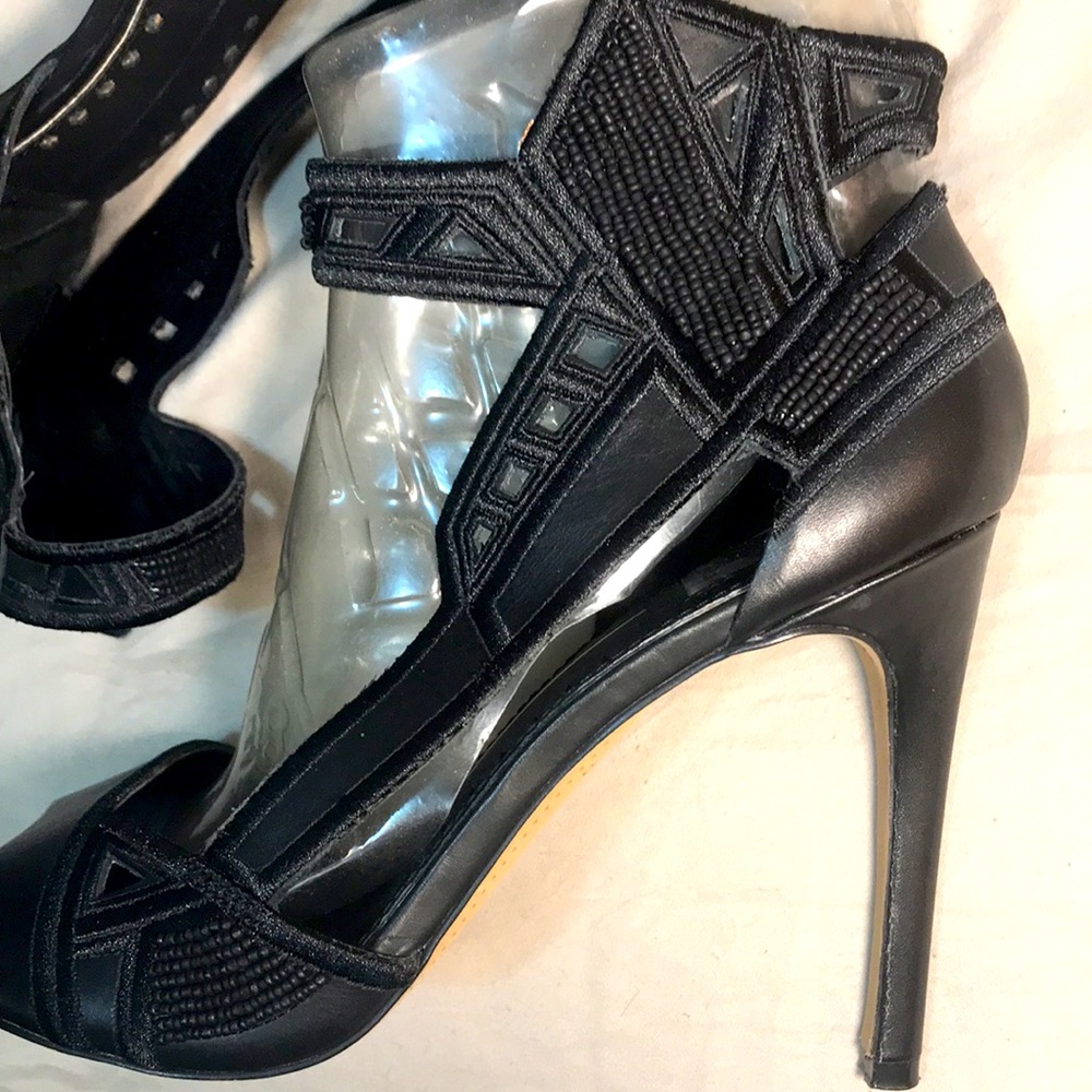 Beading/Embroidery on Leather DV heels, Sz 9